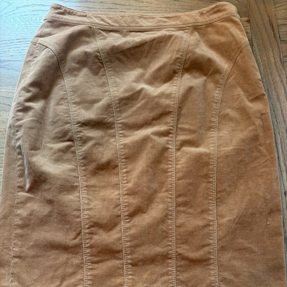 Ann Taylor Corduroy Pencil Skirt | Size 8 | Camel Brown